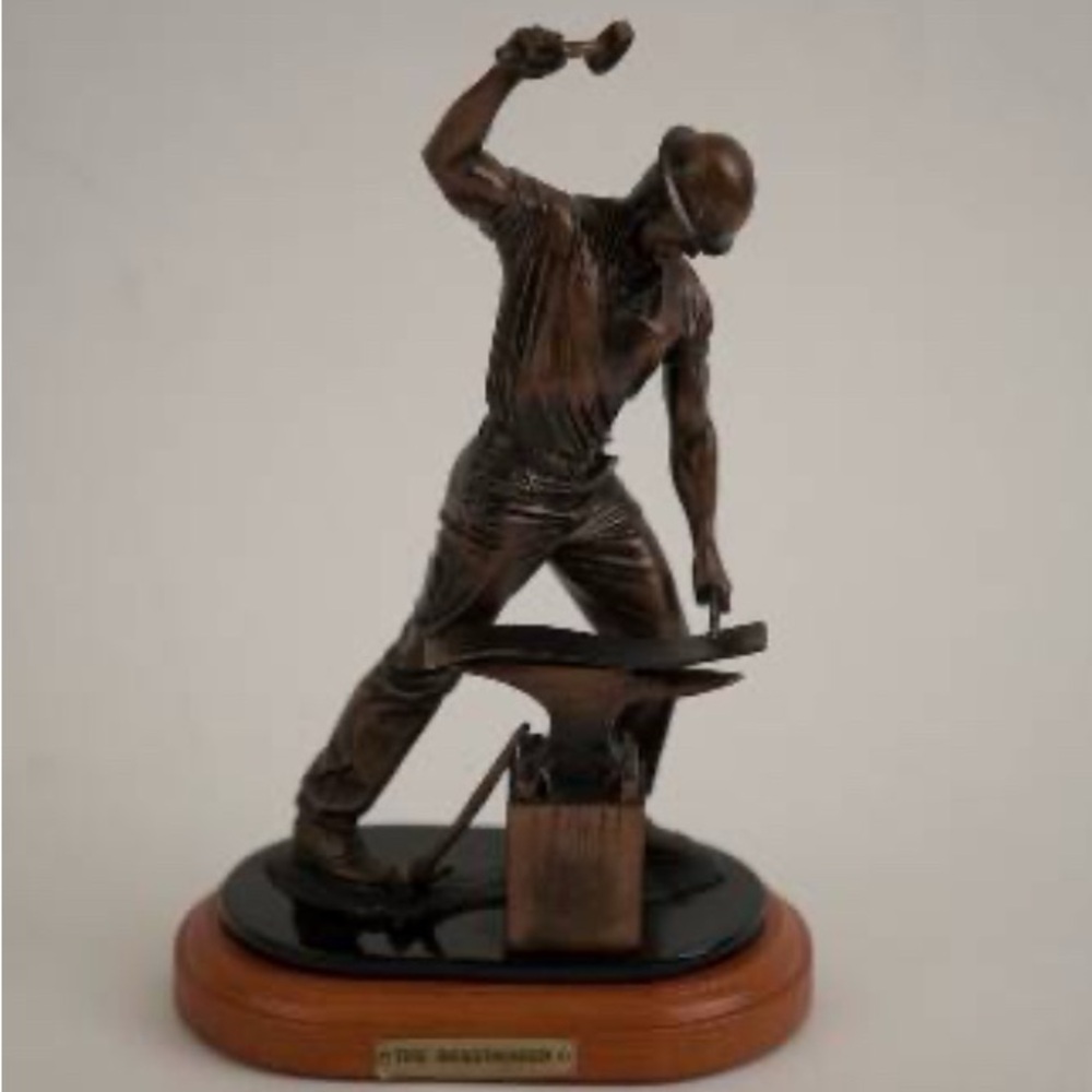 ISO: Boilermaker bronze statue